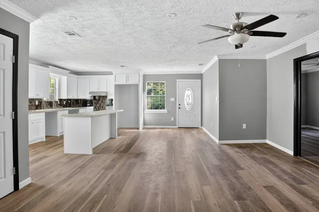 $150,000 | 3261 Sherwood Drive, Orange, TX 77632