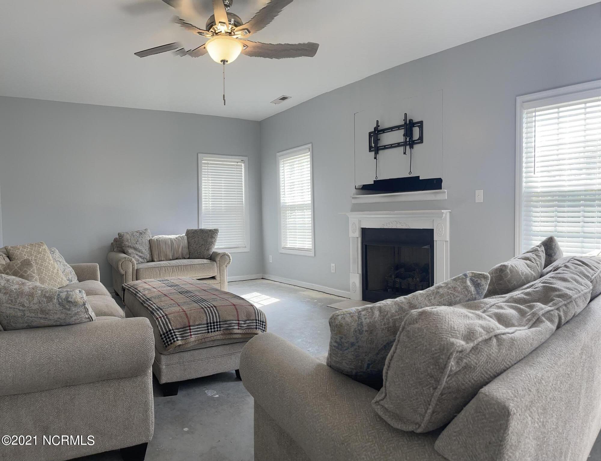 743 Francktown Road Richlands, NC 28574 - Photo 19 of 58 IMG_5508