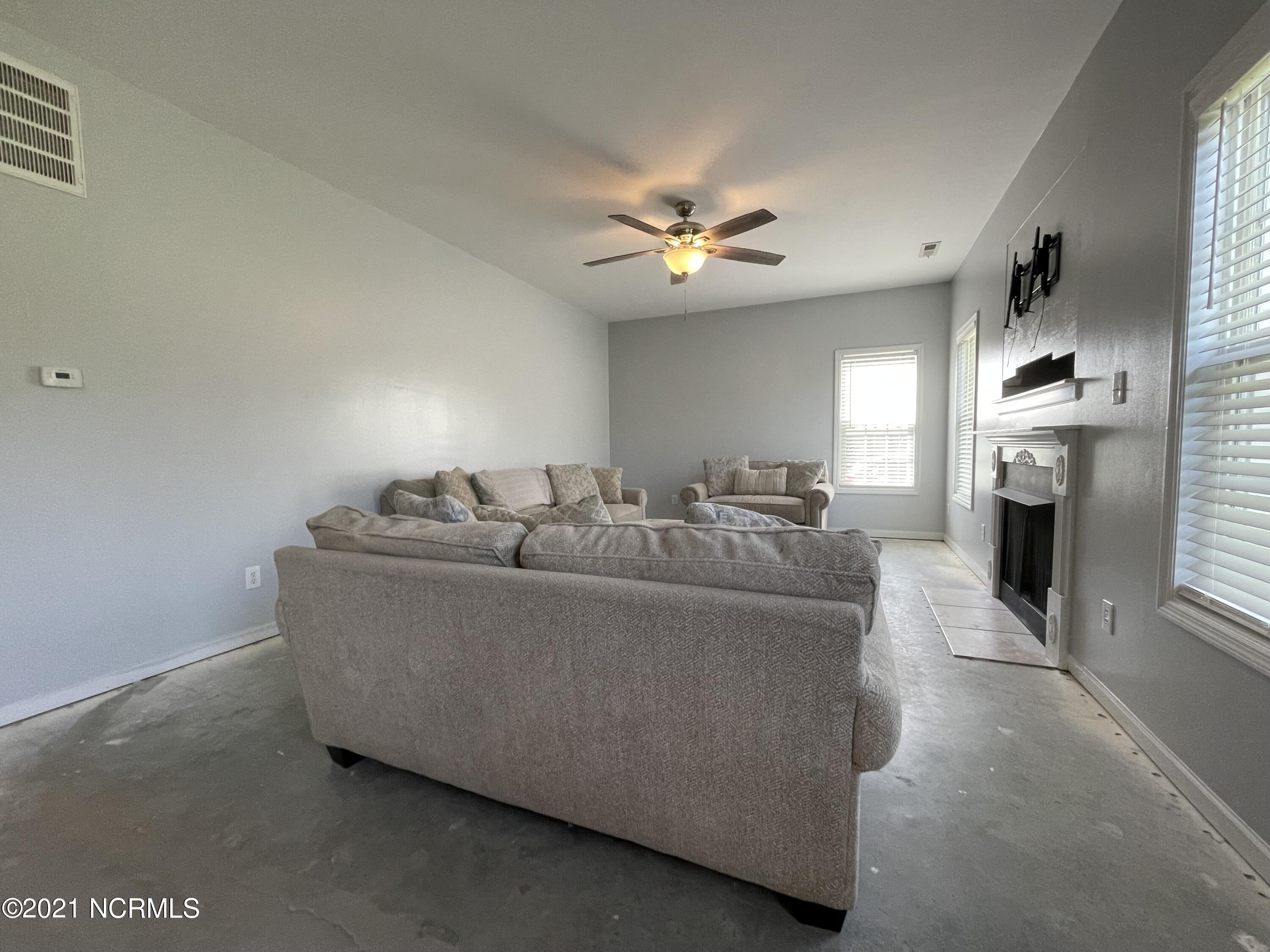 743 Francktown Road Richlands, NC 28574 - Photo 23 of 58 IMG_4580