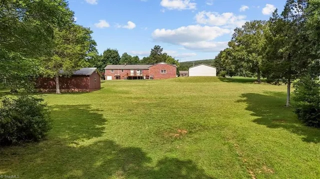 $575,000 | 4263 Zoo Parkway, Asheboro, NC 27205