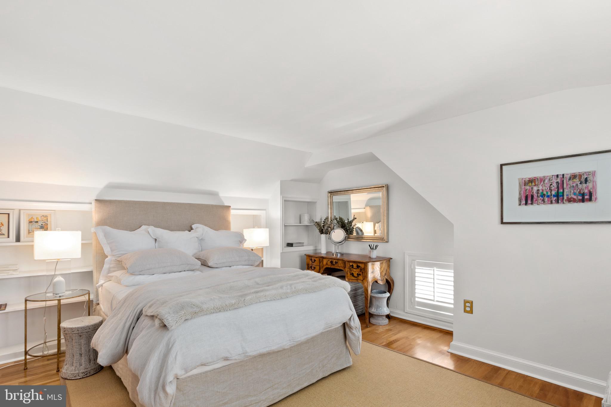 5206 Dorset Avenue Chevy Chase, MD 20815 - Photo 23 of 46 Fourth Bedroom