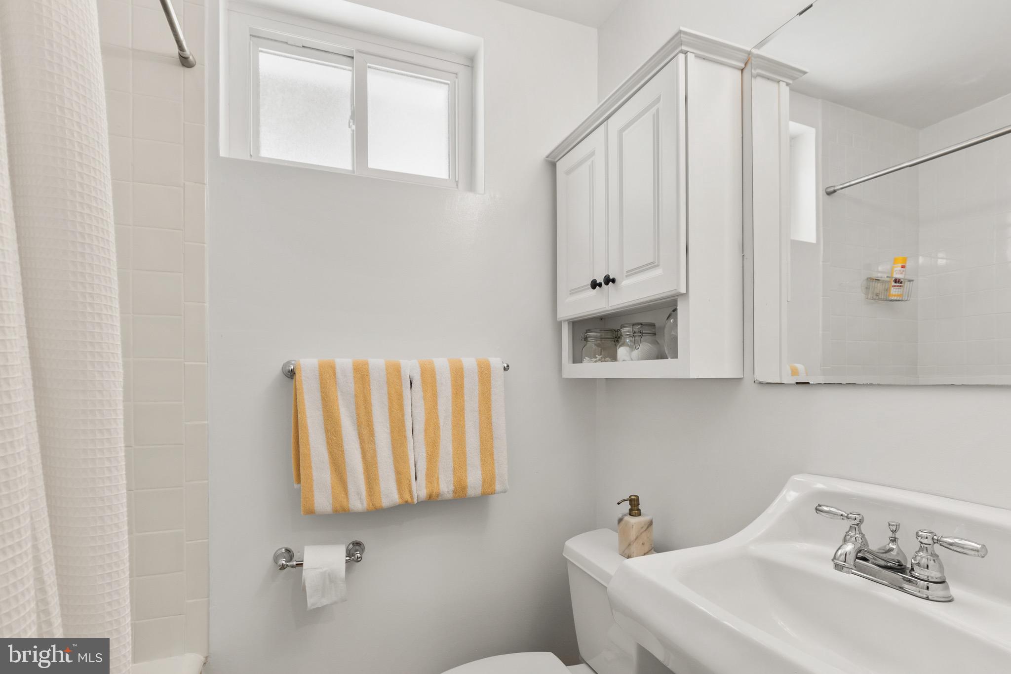 5206 Dorset Avenue Chevy Chase, MD 20815 - Photo 28 of 46 Fourth Bath