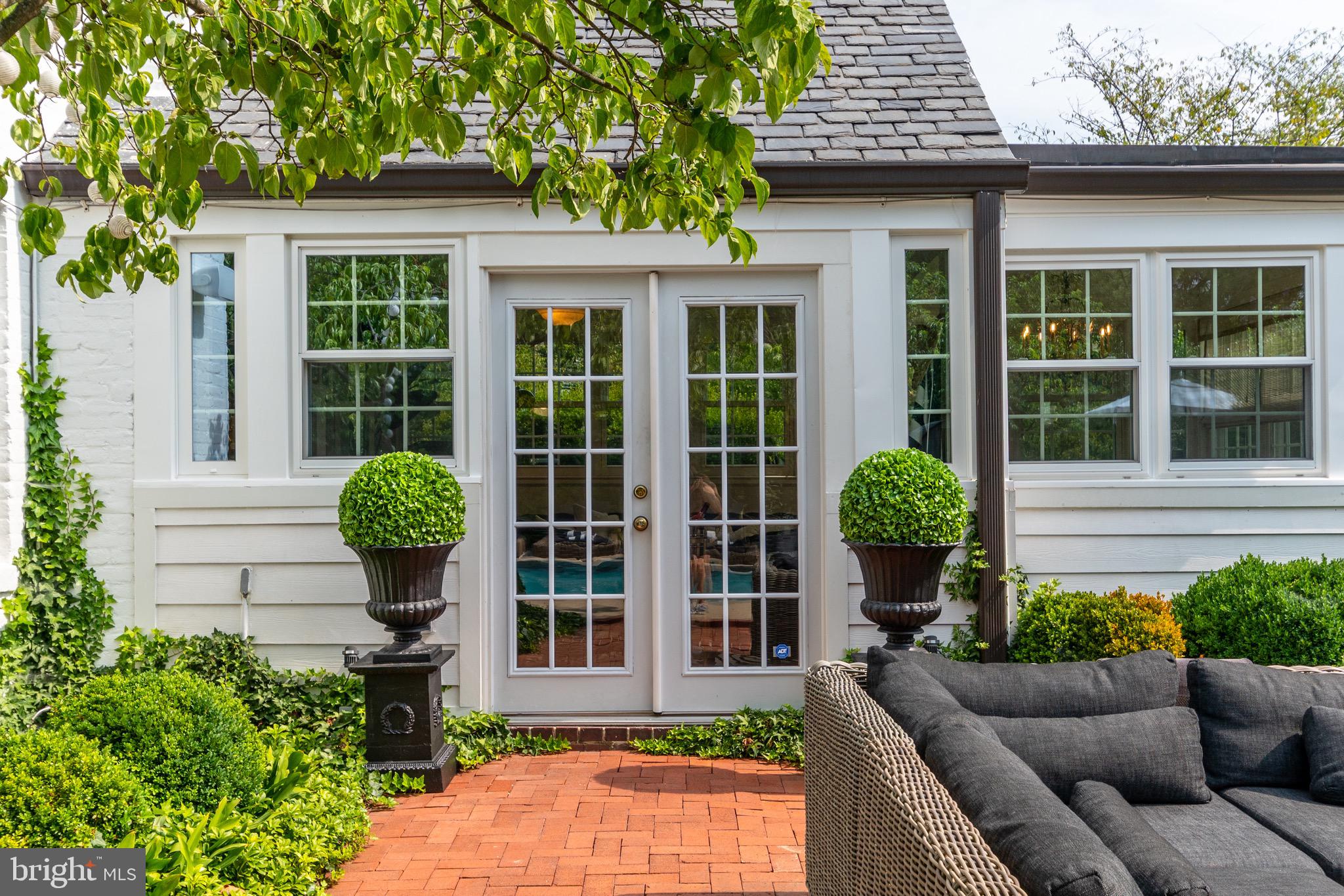 5206 Dorset Avenue Chevy Chase, MD 20815 - Photo 30 of 46 Terrace