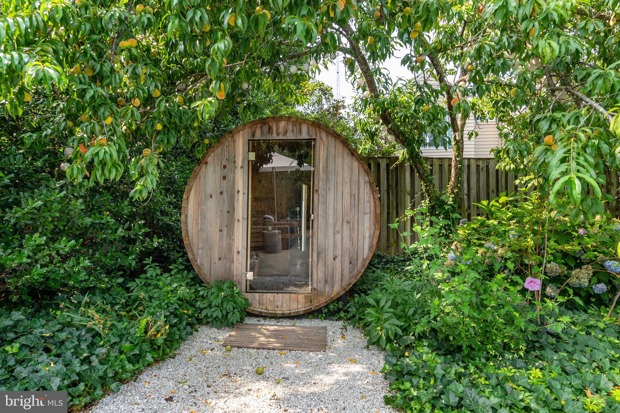 5206 Dorset Avenue Chevy Chase, MD 20815 - Photo 39 of 46 Grounds