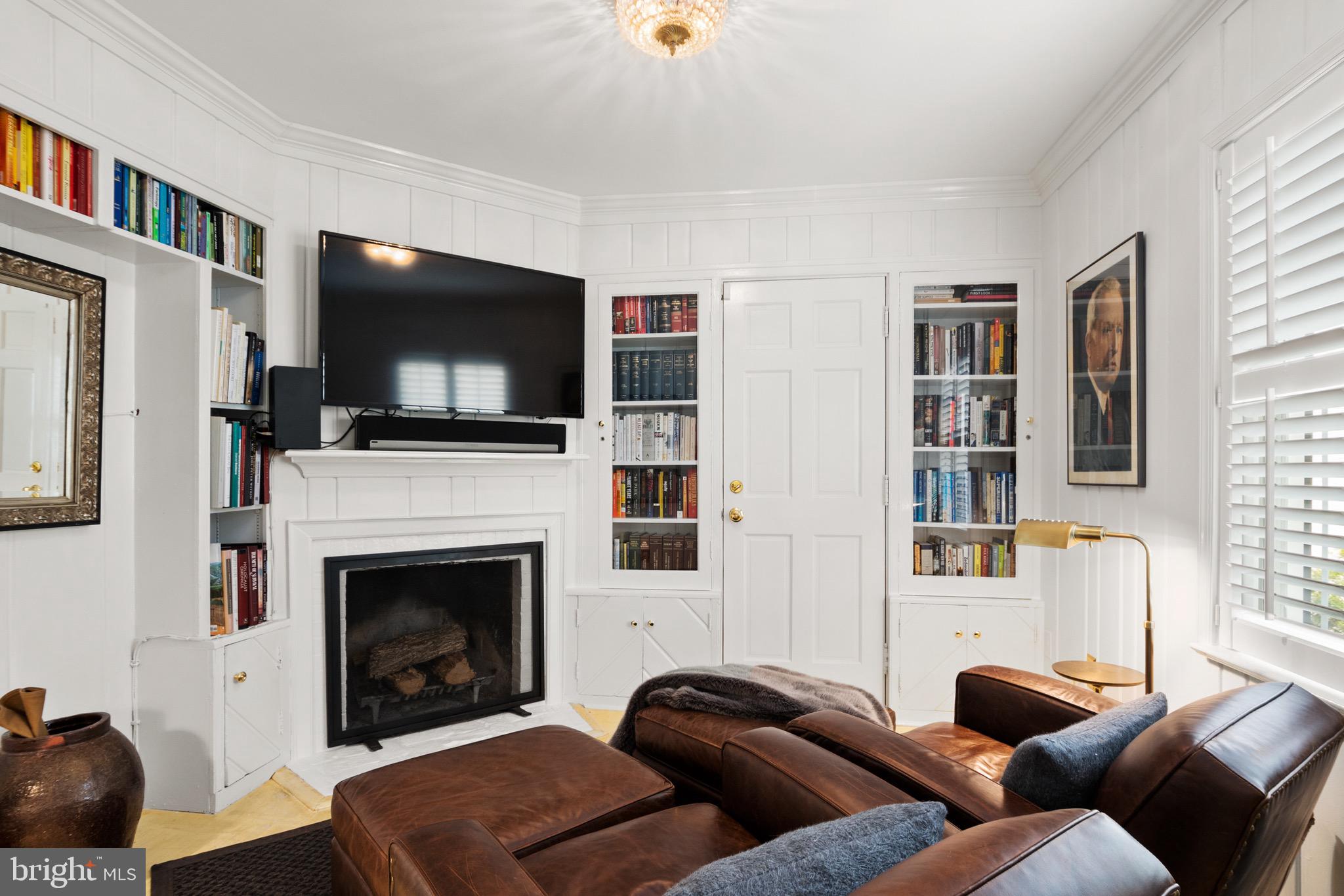 5206 Dorset Avenue Chevy Chase, MD 20815 - Photo 6 of 46 Den