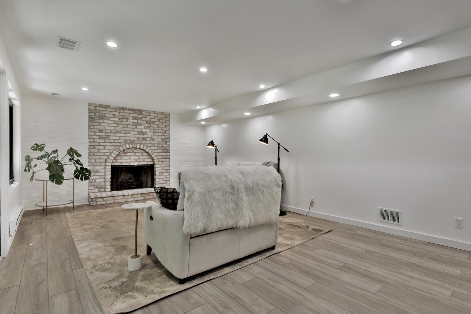 50 East Pleasant Lake Road North Oaks, MN 55127 - Photo 60 of 87