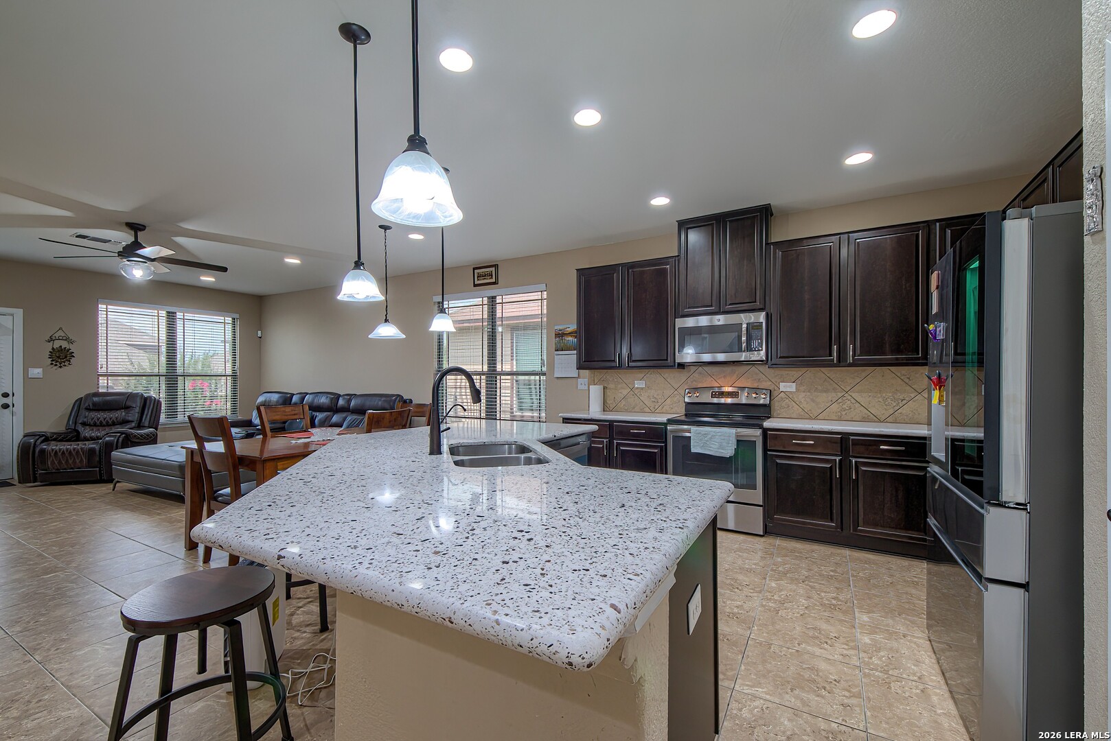 213 Landmark Way Cibolo, TX 78108 - Photo 14 of 29