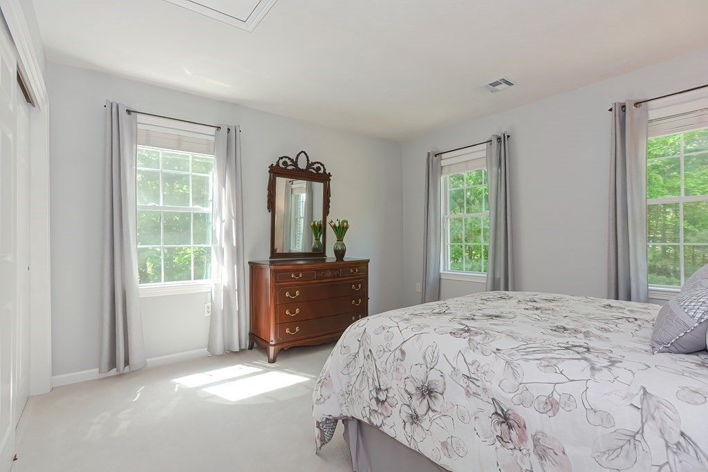 6 Leonard Road Mendon, MA 01756 - Photo 26 of 42