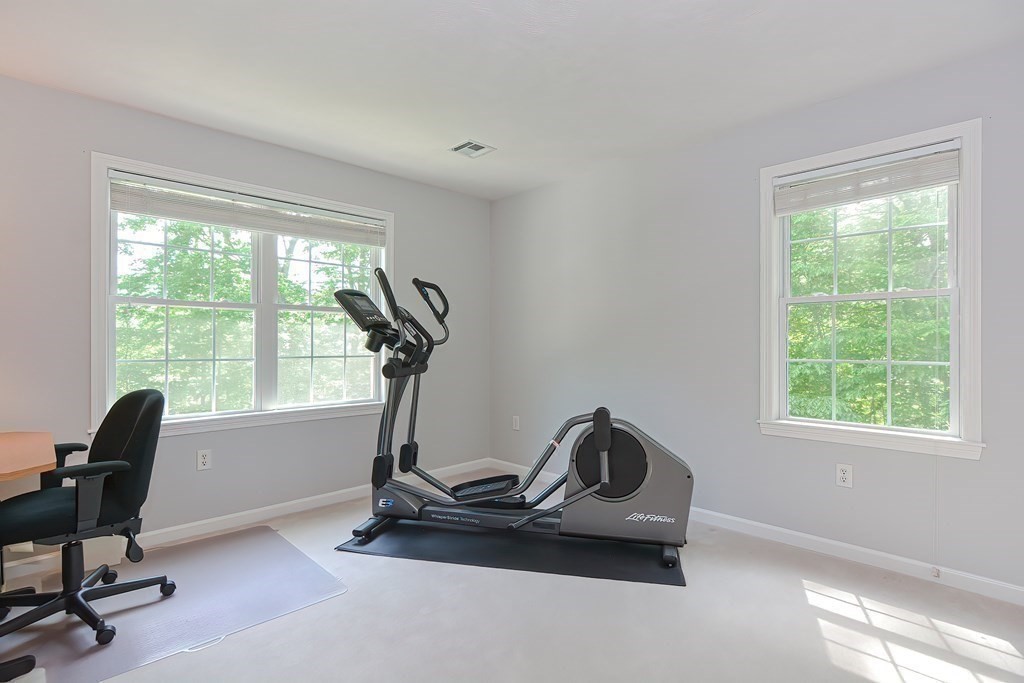 6 Leonard Road Mendon, MA 01756 - Photo 30 of 42