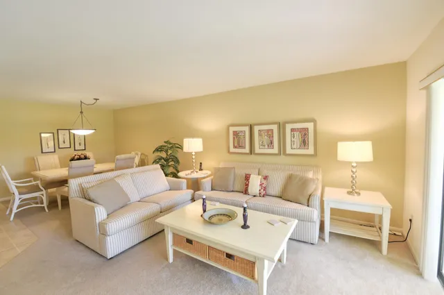 $1,500 | 15 Southport Lane, Unit E, Boynton Beach, FL 33436