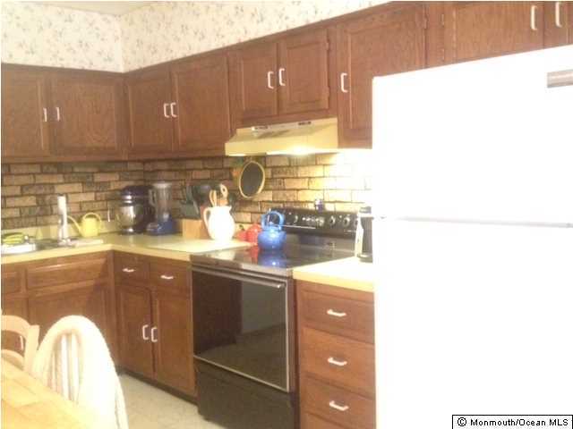 106 Ragley Hall Road, Unit B Freehold, NJ 07728 - Photo 9 of 20 Additional Photo