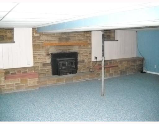 331 McGrady Hollow Road Butler, PA 16002 - Photo 11 of 16 Den/Family/Great Room.