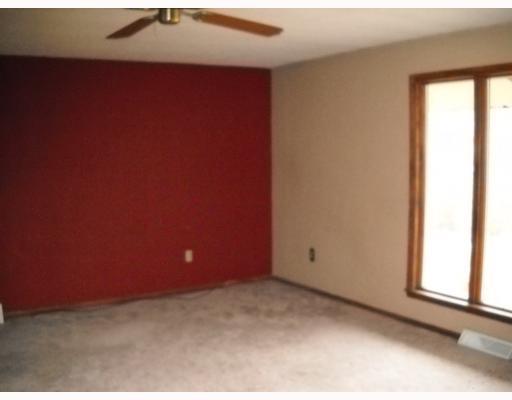331 McGrady Hollow Road Butler, PA 16002 - Photo 3 of 16 Living Room.