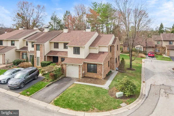 $620,000 | 306 Hanover Court, Chesterbrook, PA 19087