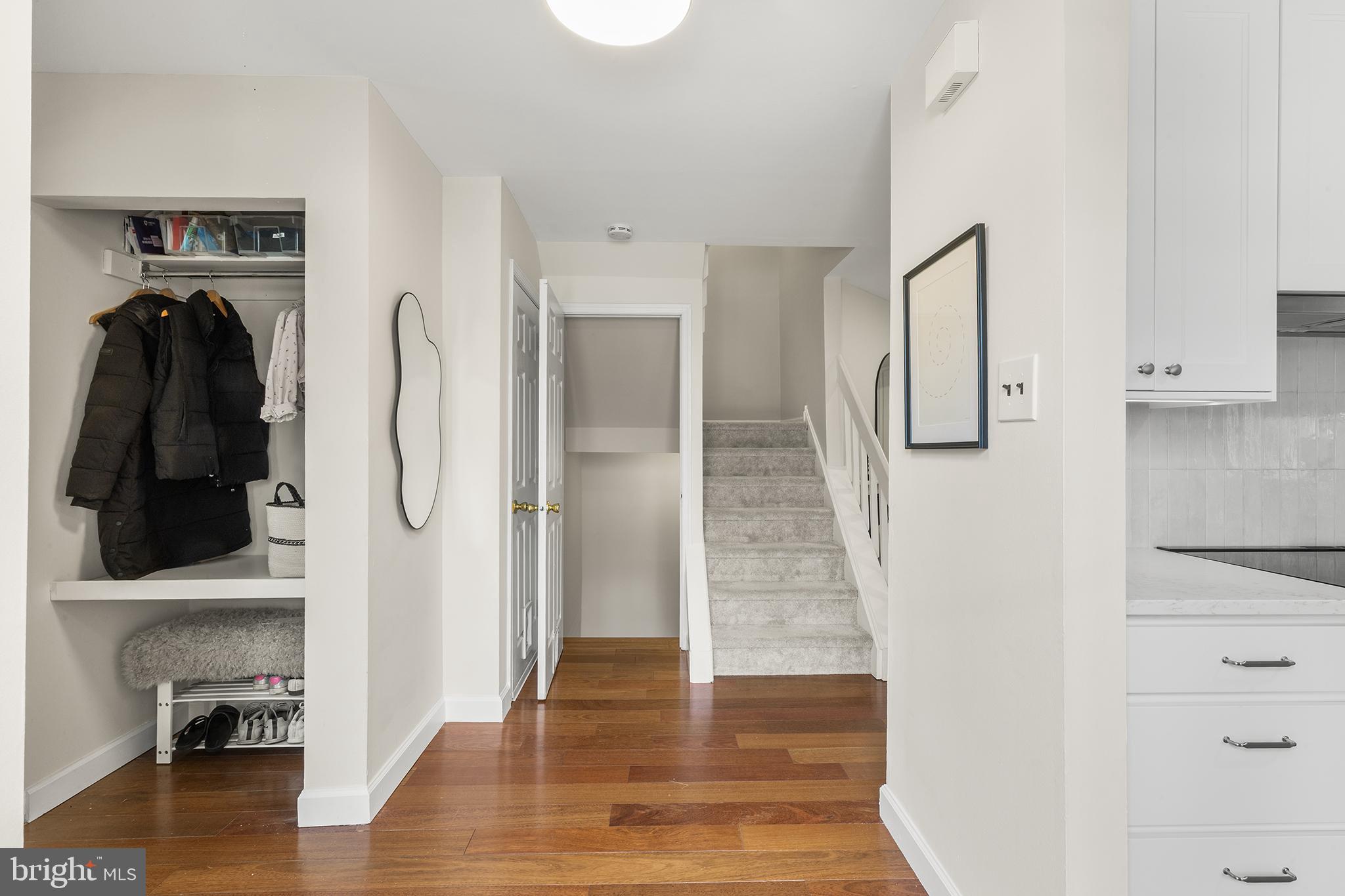 306 Hanover Court Chesterbrook, PA 19087 - Photo 3 of 49