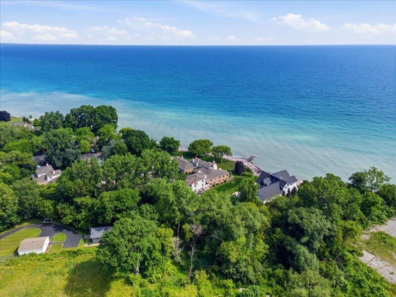 700 Waters Edge Road, Unit 23 Caledonia, WI 53402 - Photo 54 of 60 Wow !