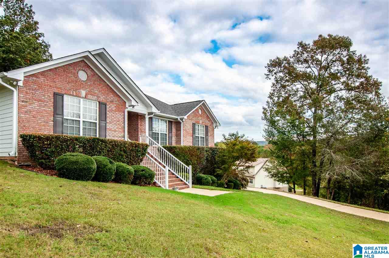 2051 Magnolia Road Leeds, AL 35094 - Photo 3 of 22