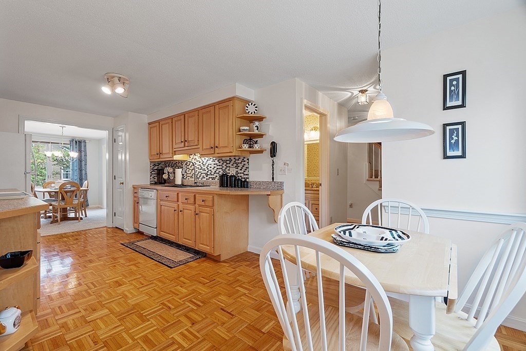 117 Village Post Road, Unit 117 Danvers, MA 01923 - Photo 5 of 42 Gallery Image 5