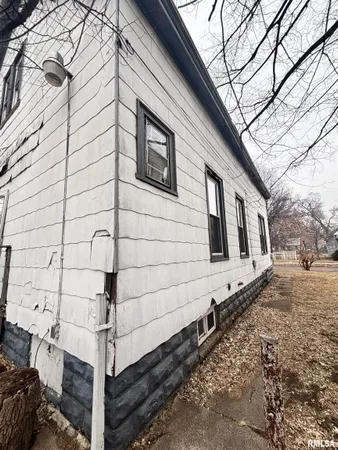 $25,000 | 2012 West Garden Street, Peoria, IL 61605