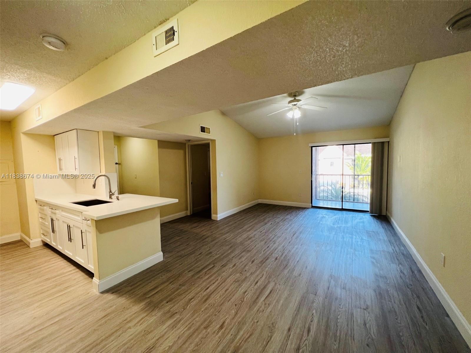 10670 Southwest 156th Place, Unit 304 Miami, FL 33196 - Photo 6 of 26