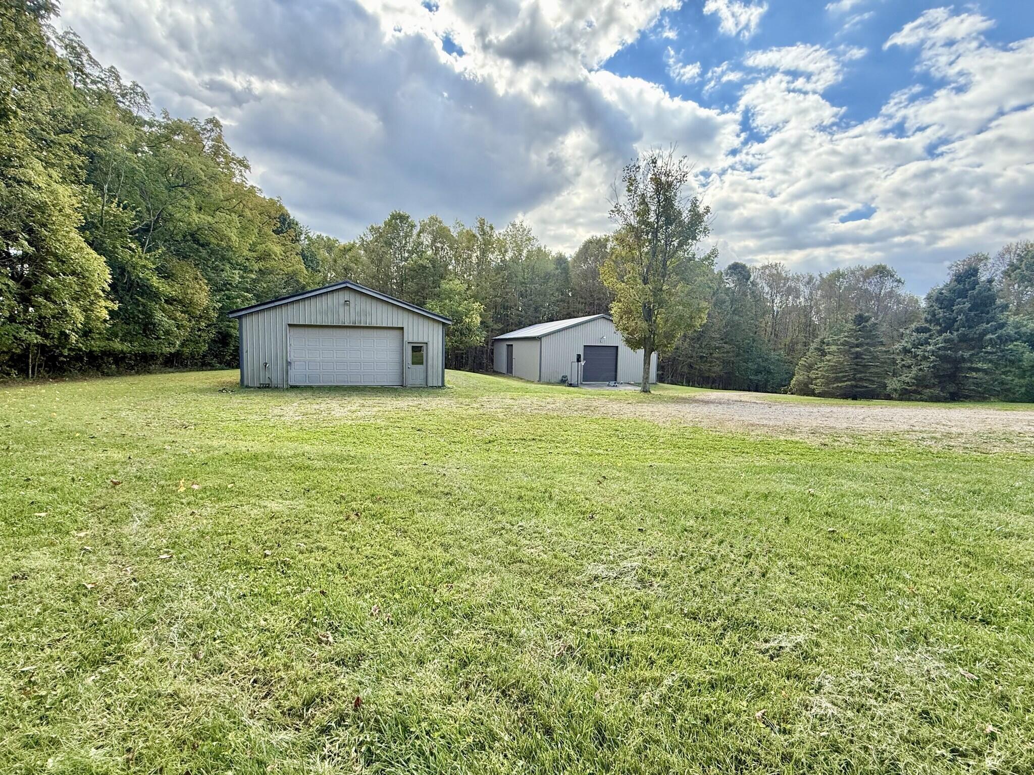 15596 Carson Road Mount Vernon, OH 43050 - Photo 4 of 45 4