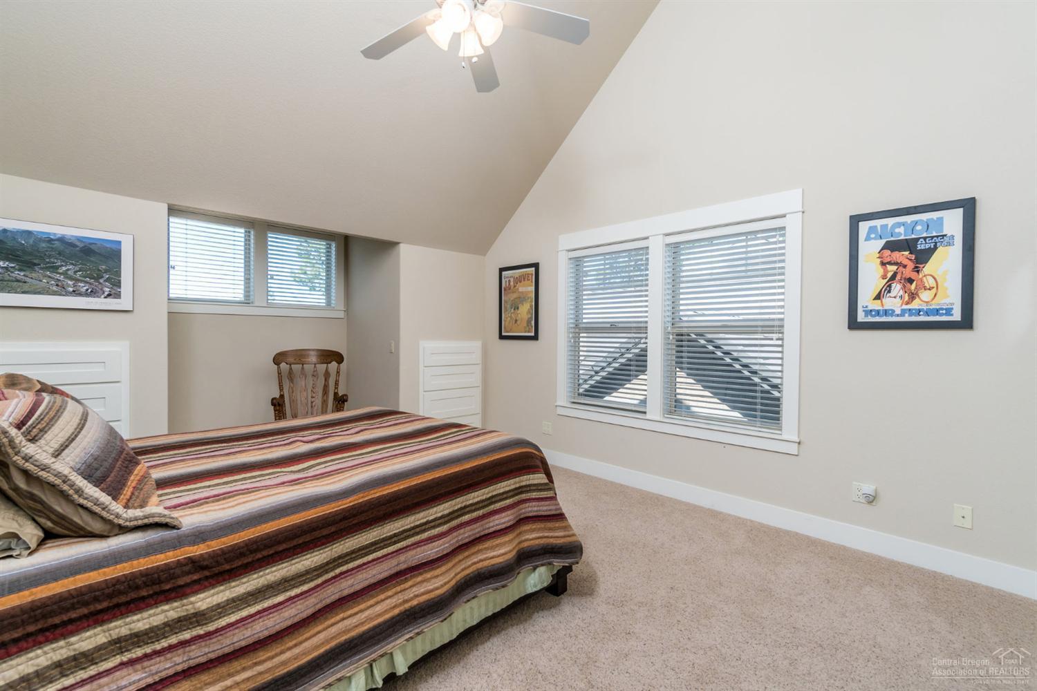 61837 Fall Creek Loop Bend, OR 97702 - Photo 17 of 22 Additional Photo