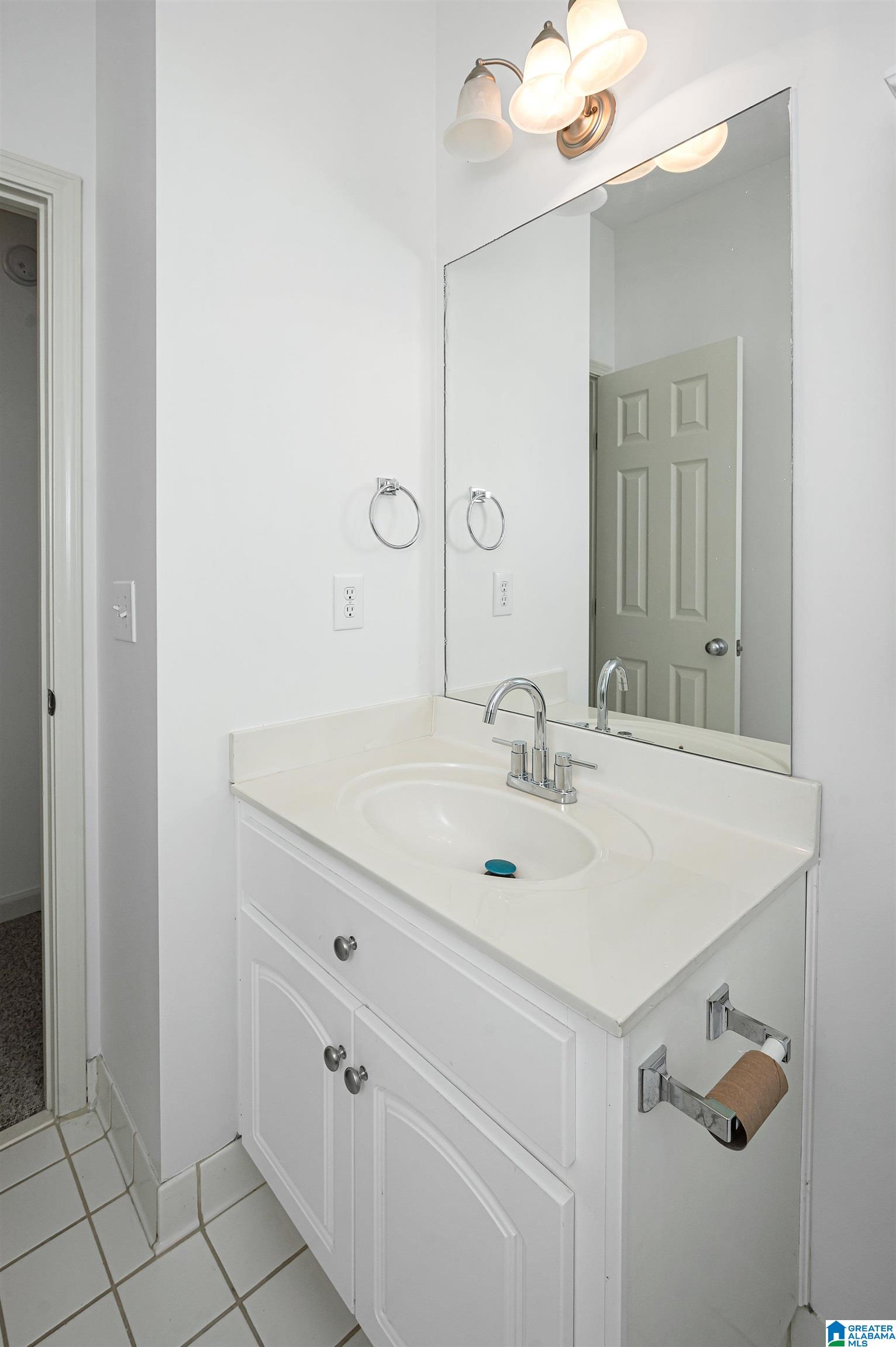 801 Daventry Lane Calera, AL 35040 - Photo 30 of 37