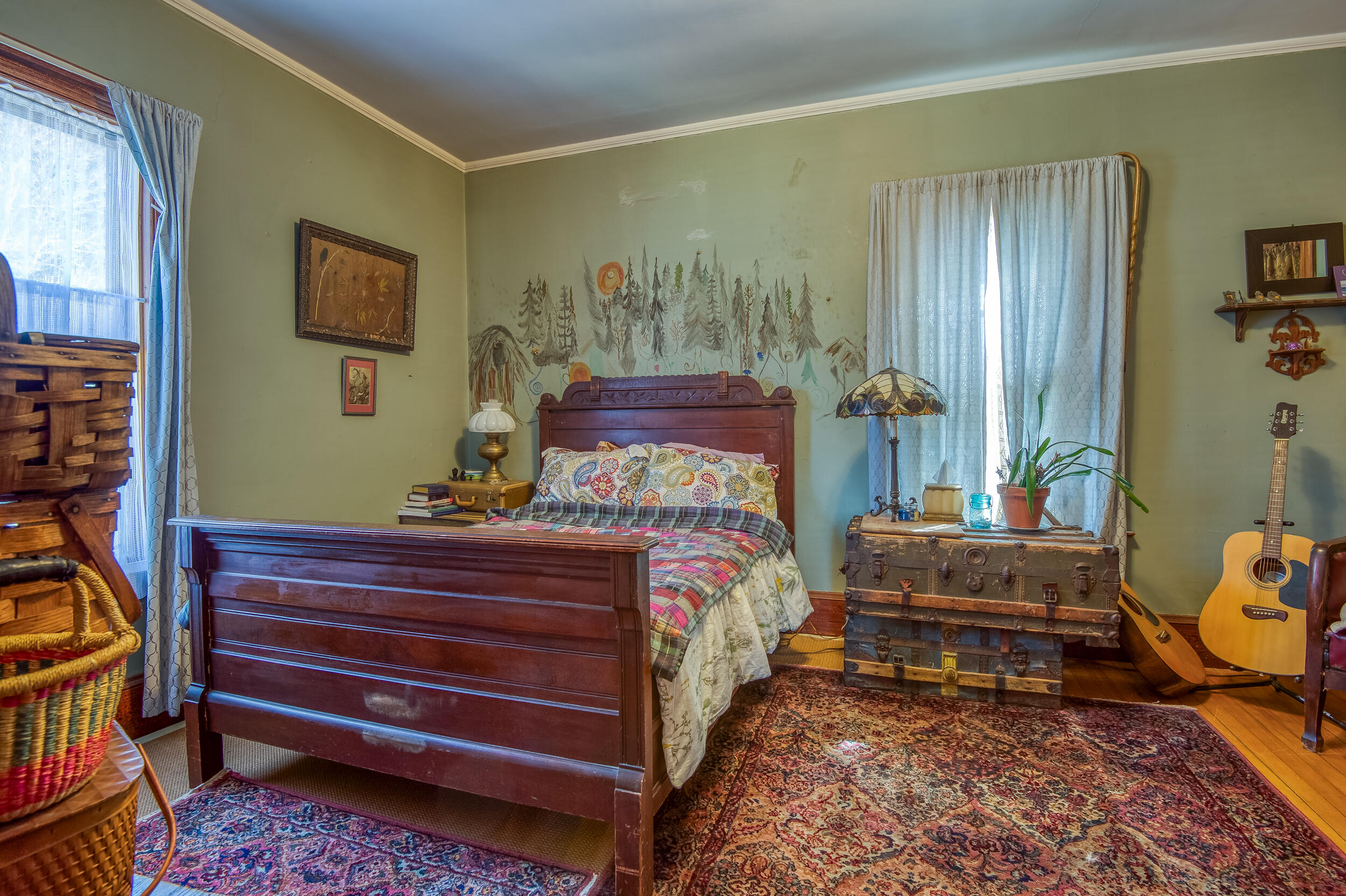 27 Pine Street Eustis, ME 04982 - Photo 22 of 58 1st Floor Bedroom