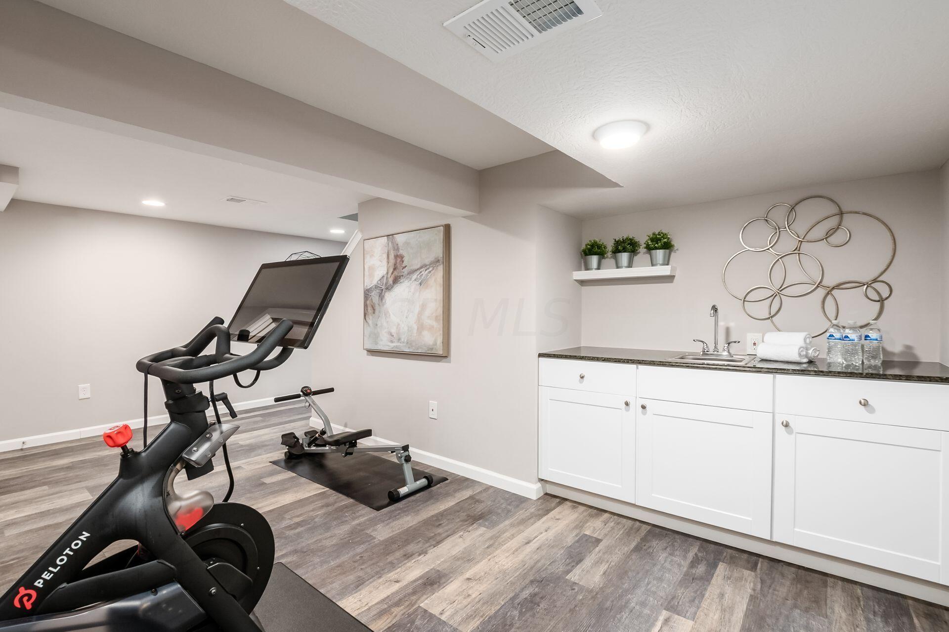 464 South Spring Road Westerville, OH 43081 - Photo 28 of 37 LL FLEX SPACE