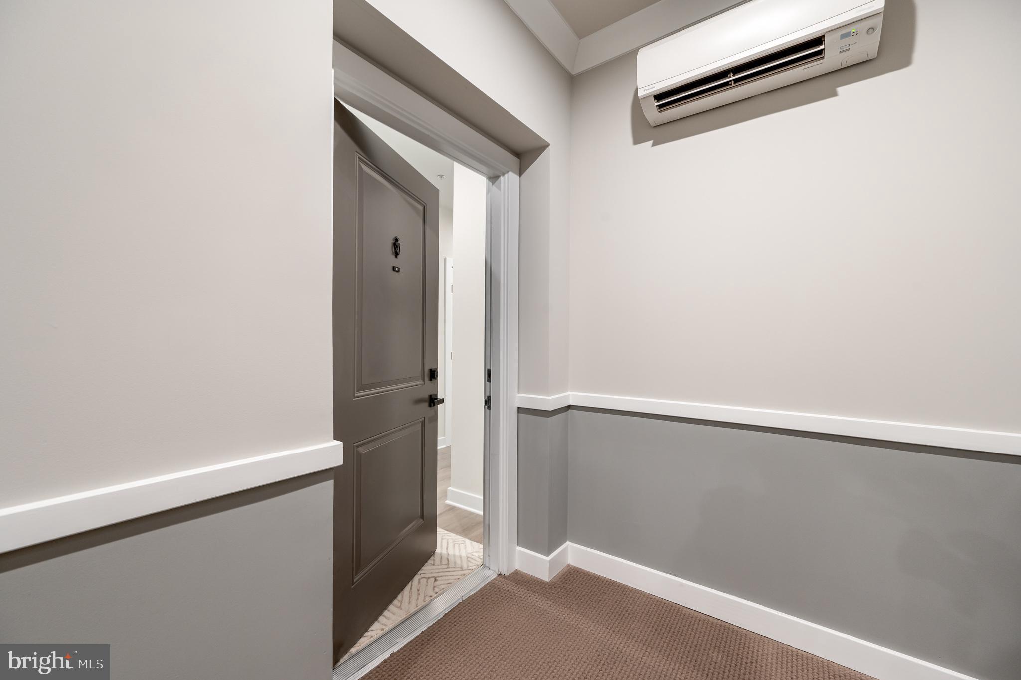 10421 Resort Road, Unit R Ellicott City, MD 21042 - Photo 4 of 33 Gallery Image 4
