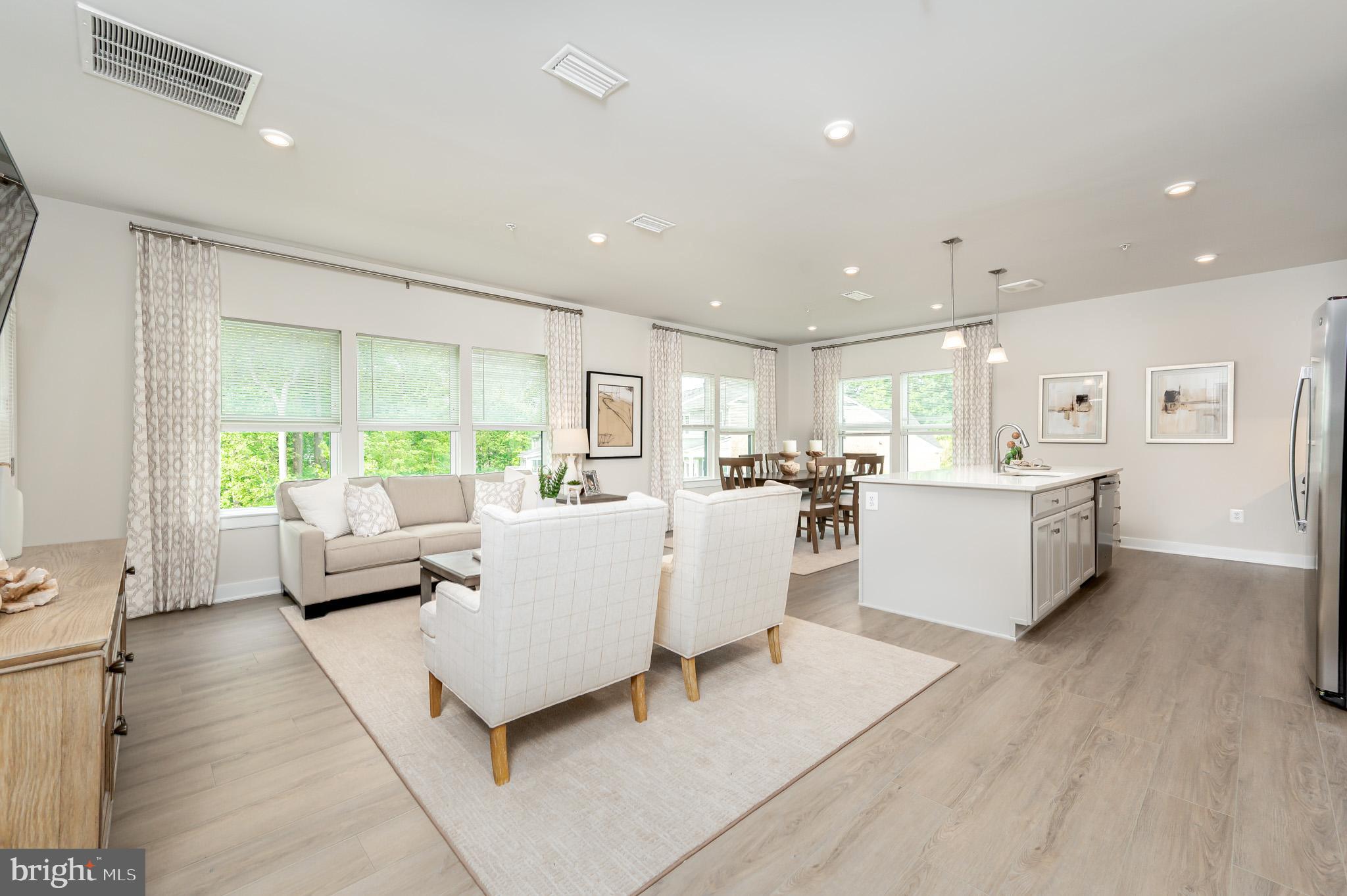 10421 Resort Road, Unit R Ellicott City, MD 21042 - Photo 5 of 33 Gallery Image 5