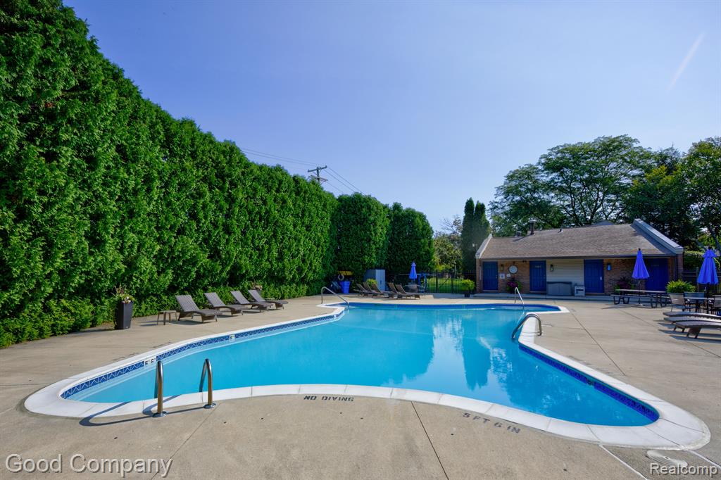 1010 Willow Grove Court Rochester Hills, MI 48307 - Photo 36 of 36