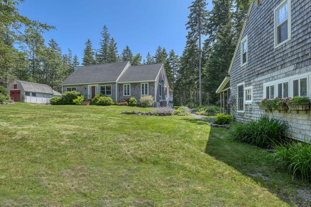 18 Cat Cove Road Stonington, ME 04681 - Photo 50 of 61 18Cat'sCove-50