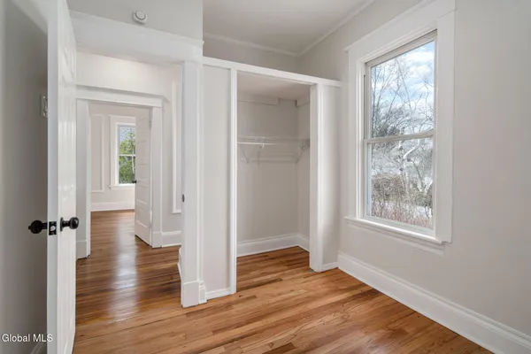 $299,999 | 18 Fairlawn Avenue, Albany, NY 12203