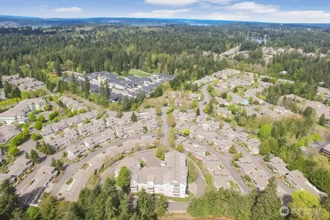 $355,000 | 4117 Providence Point Drive Southeast, Unit 1002, Issaquah, WA 98029