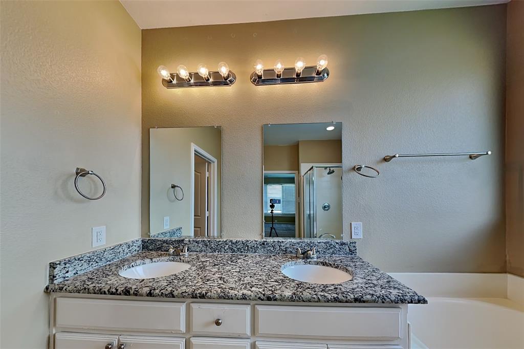 10876 Hawks Landing Road Fort Worth, TX 76052 - Photo 10 of 18