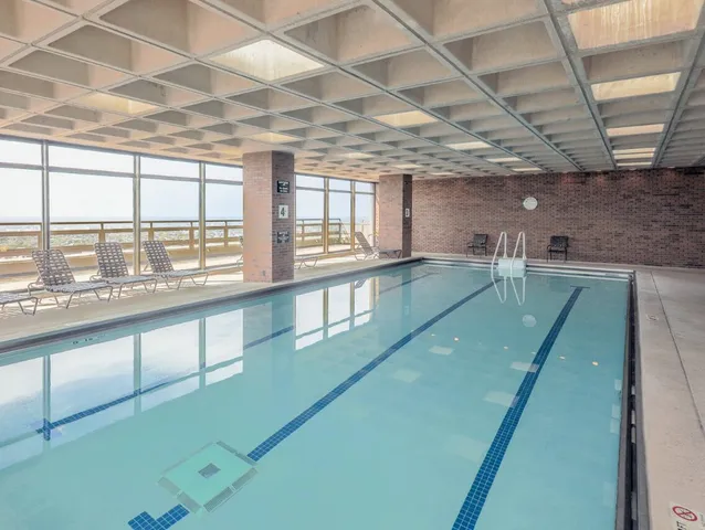 $519,000 | 2650 North Lakeview Avenue, Unit 3101, Chicago, IL 60614