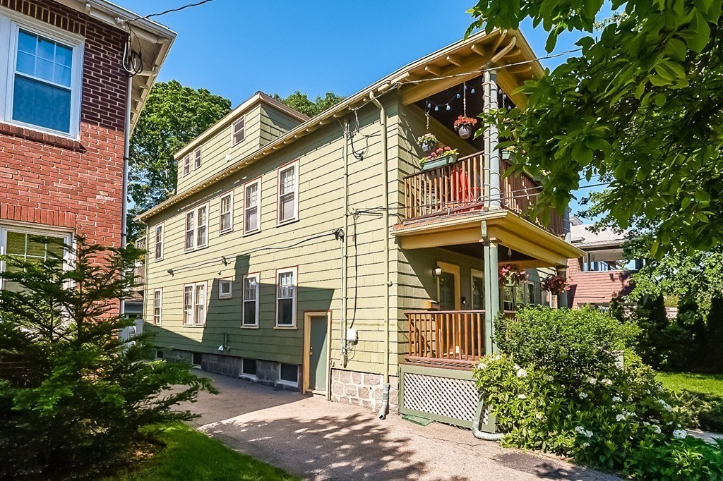 15-17 Pershing Road, Unit 1 Boston, MA 02130 - Photo 3 of 31