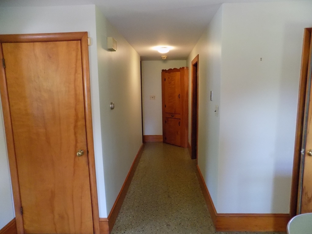 266 Alden Road Fairhaven, MA 02719 - Photo 10 of 38
