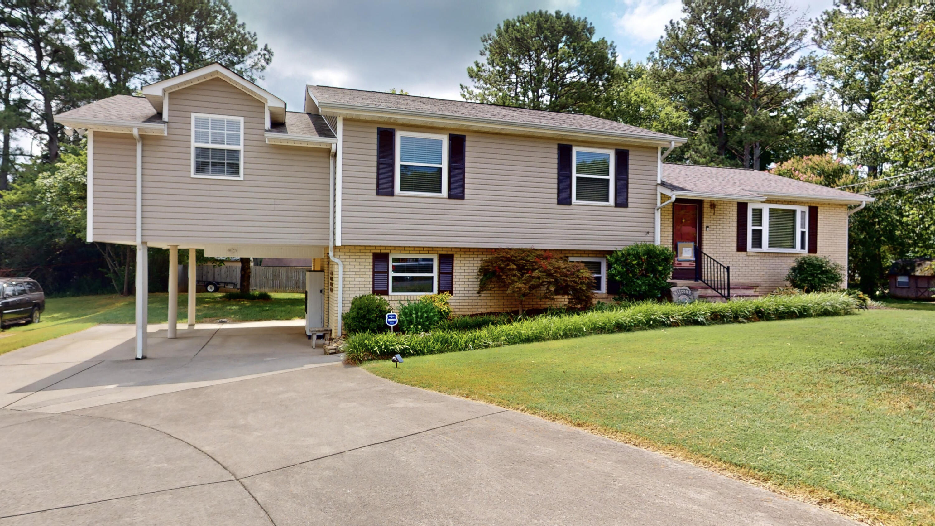4632 Nell Ave Northwest
