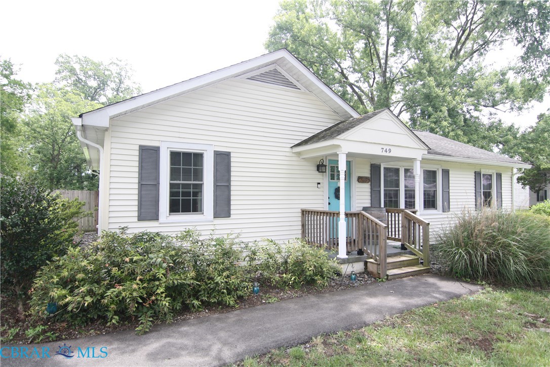 749 Johns Neck Road Weems, VA 22576 - Photo 3 of 43
