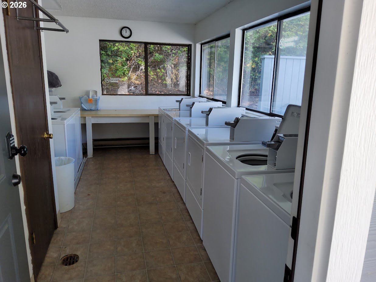 1040 Columbia Ridge Drive, Unit 2 Vancouver, WA 98664 - Photo 21 of 32 Gallery Image 21