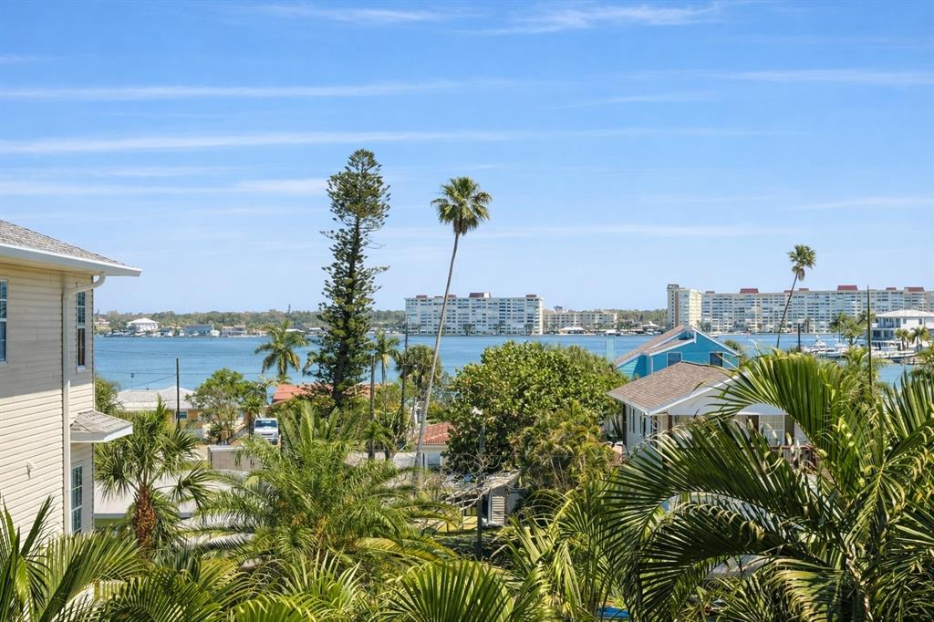 15467 Gulf Boulevard, Unit 8 Madeira Beach, FL 33708 - Photo 19 of 31