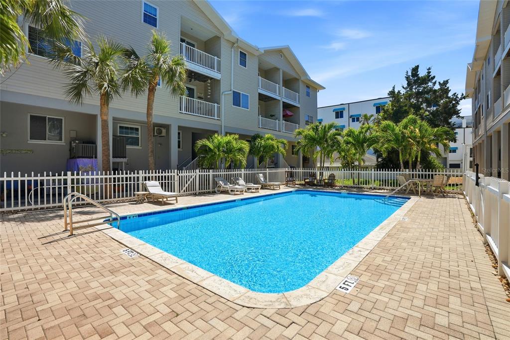 15467 Gulf Boulevard, Unit 8 Madeira Beach, FL 33708 - Photo 26 of 31