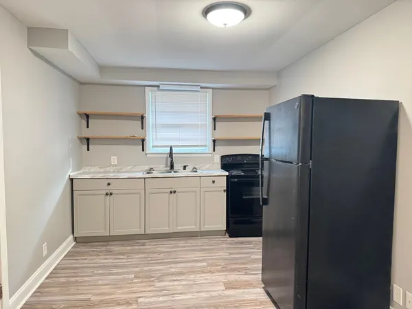 $825 | 462 Circle Drive, Unit 462, Clarksville, TN 37043