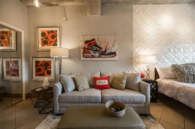 $345,000 | 131 East Broad Street, Unit 503, Athens, GA 30601