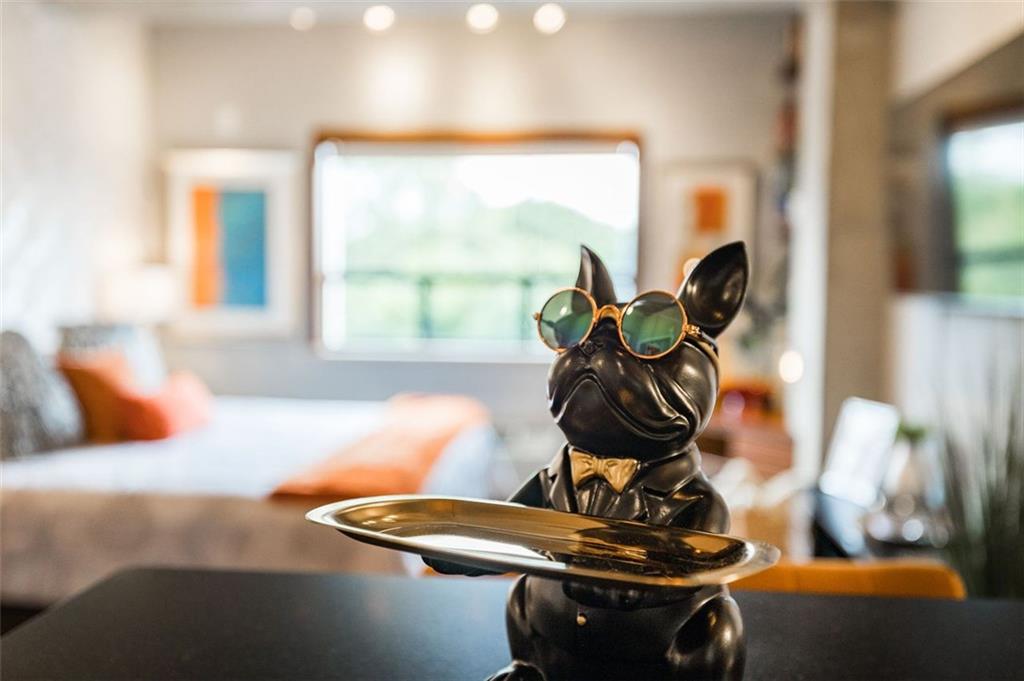 131 East Broad Street, Unit 503 Athens, GA 30601 - Photo 29 of 33 a room with furniture and a window