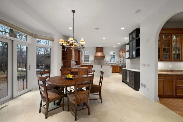 $1,699,000 | 370 Briar Lane, Highland Park, IL 60035