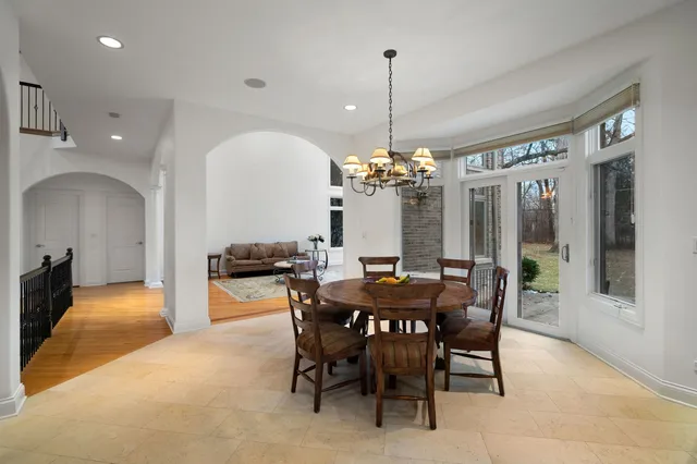 $1,699,000 | 370 Briar Lane, Highland Park, IL 60035