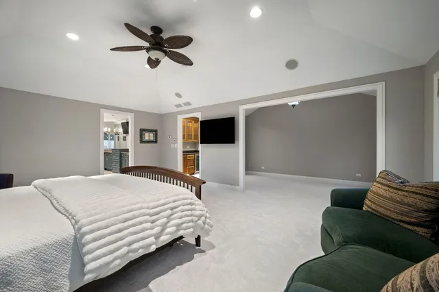 $1,699,000 | 370 Briar Lane, Highland Park, IL 60035